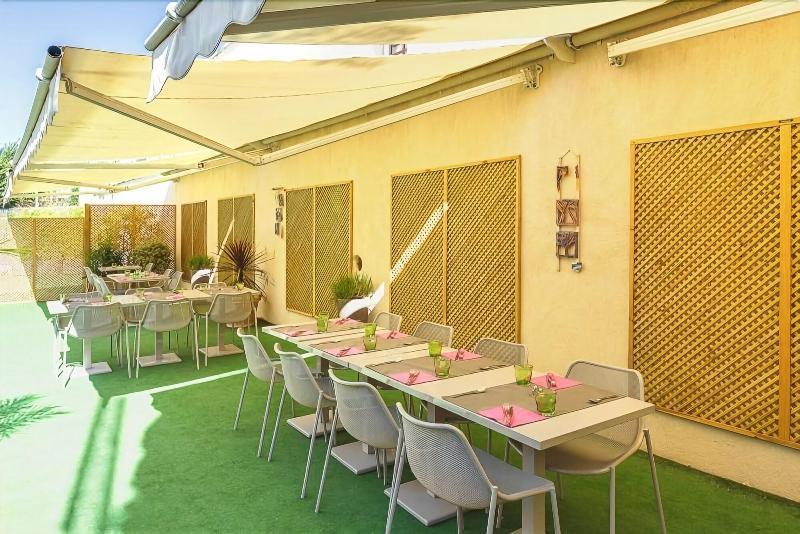 Hotel Esatitude 3*
